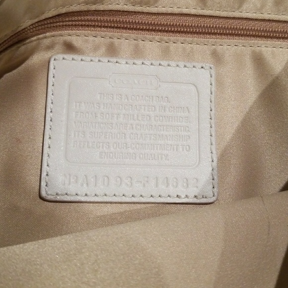 Coach purse - Picture 6 of 7